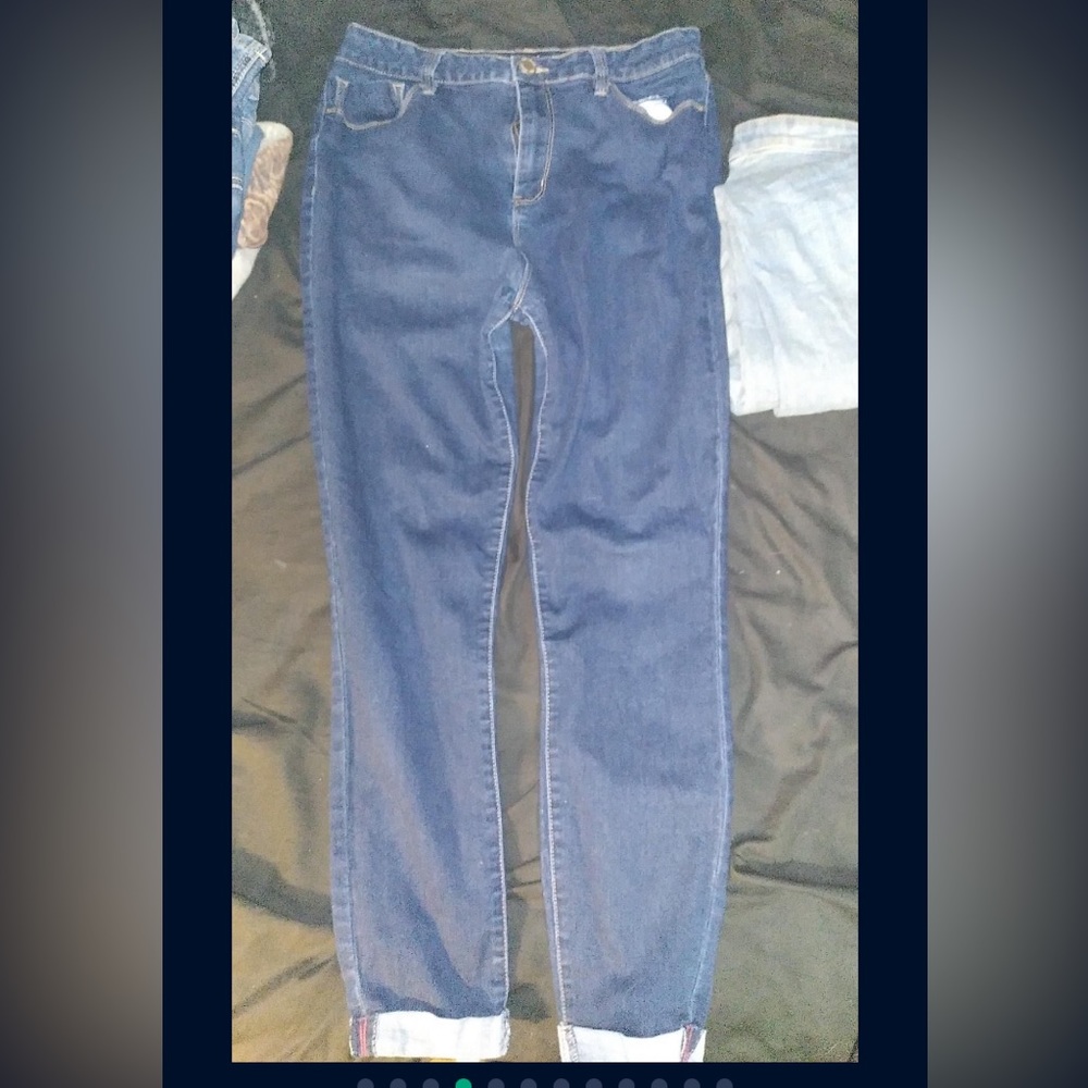 Female Jeans - Picture 10 of 16